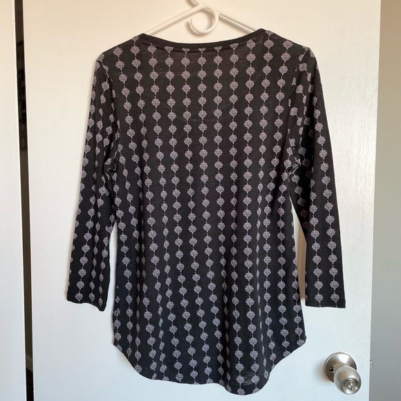 Lucky Brand Scoop Neck Lightweight Top - Size S - Picture 5 of 10